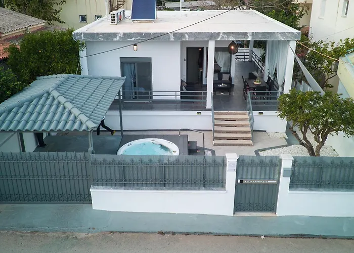 Seaside House In Nea Makri