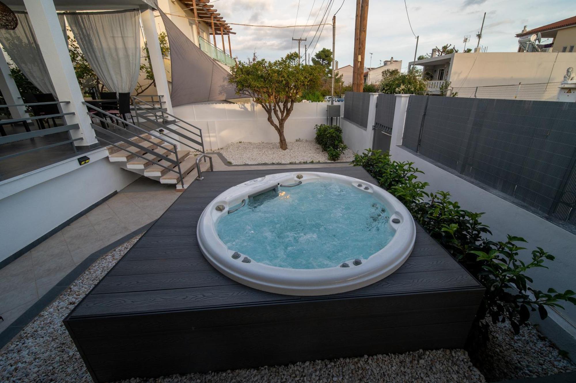 Seaside House In Holiday home Nea Makri